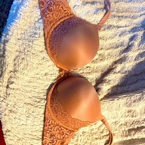 Body by Victoria, matching pushup bras, 36DD.